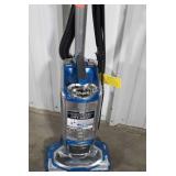 Shark Rotator vacuum Cleaner Working. Seller code