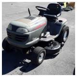 Craftsman LT 2000 riding mower with 42 inch cut,