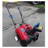 Toro 18 inch cut snow blower, seller code LW
