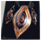 Glass jewelry set with pendant and earrings