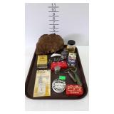 Collectible trinkets, some with advertisements -