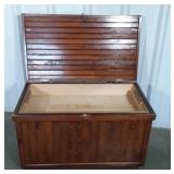 Blanket Chest. Wainscoting style with 2 interior