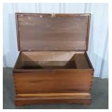 Lovely Blanket Chest, early Dovetail Corners,