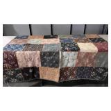 Heavyweight knotted quilt, tapestry like top with