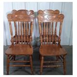 Set of 4 Modern Oak Press Back Dining Chairs.