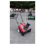 Toro snow blower, with 18 inch cut