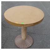 Round table top with concrete base, no hardware