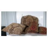 Home decor Pillows, 5 pillows one seat cushion