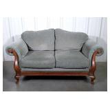 Broyhill Furniture Loveseat, attached pillow