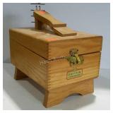 Griffin Shinemaster shoe shine box & contents -