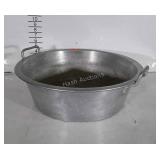 Aluminum handled WashPan