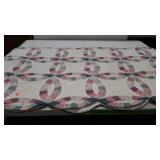 Wedding Ring Quilt, Machine Made 90x100"