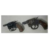 Two starter pistols. Very used condition.