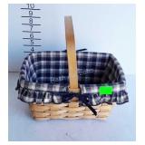 1998 Longaberger basket with cloth liner