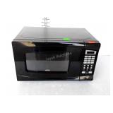 Rival brand microwave, is 700 watts