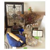 Home decor Group lot, does include kids toys