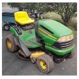 John Deere Riding Mower, LA105 with 19.5hp Briggs