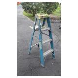 Werner four foot fiberglass step ladder