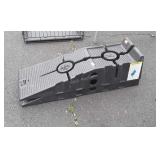 Set of Rhino Automotive Ramps, nice condition.