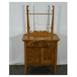 Wash stand, on wheels, nicely lined drawers