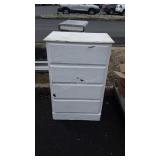 4 drawer dresser with contact paper overlay has