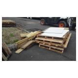 Four wooden pallets and miscellaneous pieces of
