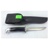 Buck 105 knife with case