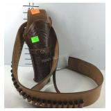 Leather gun holster with ammo belt