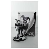 DC comics, Batman black and white Harley Quinn