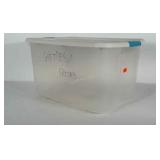 Storage tote with lid. Measures 23x13x13.