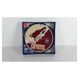 Phoenix Coyotes wall clock, battery operated,