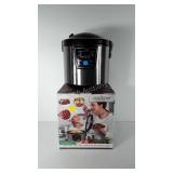 Nutrichef multi-cooker with box, powers up