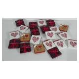 21 unused gift card boxes. Each measures 4"x4".