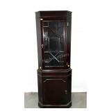 Corner curio cabinet, in two pieces, 5