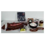 Mixed lot: ceramic milk canister, clock,