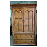 Entertainment center, Chtis Madden Home