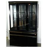 Broyhill display cabinet,  mirrored,  laminate