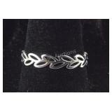 Size 7 Sterling silver leaves ring