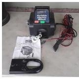 Reese Winch, portable Electric powered, 2000lbs