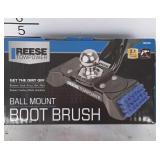 Reese Ball Mount Boot Brush,