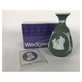 Wedgwood sage dip bud vase, with box, 5" x 3",