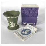 Wedgwood sage posy pot vase, VME, 3 1/2" x 3 1