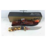 Uncle Henry knife 153UH with case and box