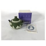 Wedgwood olive dip Jasperware sugar bowl with