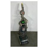 Hoover steam vac. Powers up. Seller code LW.