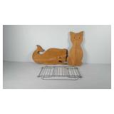Kitchenwares, includes two wood cutting boards,