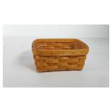 Longaberger basket with with protector, 1991, 4"