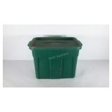 Rubbermaid Roughneck 18 gallon tote with lid.