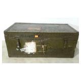 Storage trunk or foot locker, still has