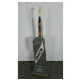 Oreck XL Xtended Life vacuum, bagged, powers on